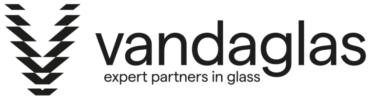 logo-vandaglas-with-pay-off-black-2000px-800x205-1.png